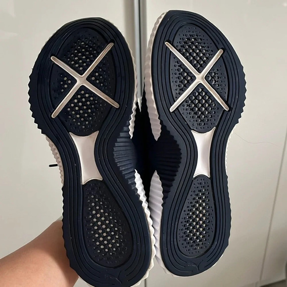 Knit Lace Runners Navy,  Size 7.5 - Picture 10 of 10